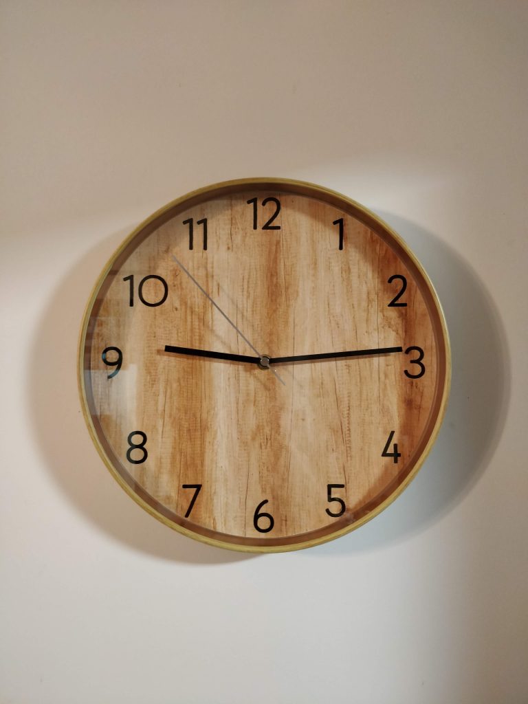 Trouver la parfaite horloge murale originale pour votre maison